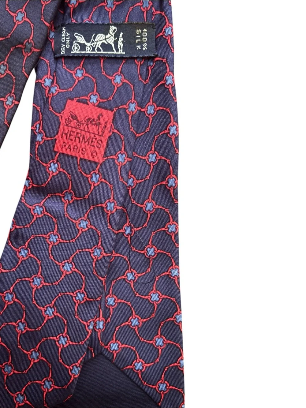 HERMÈS silk tie